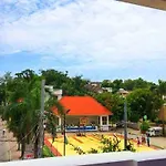 Manana Inn